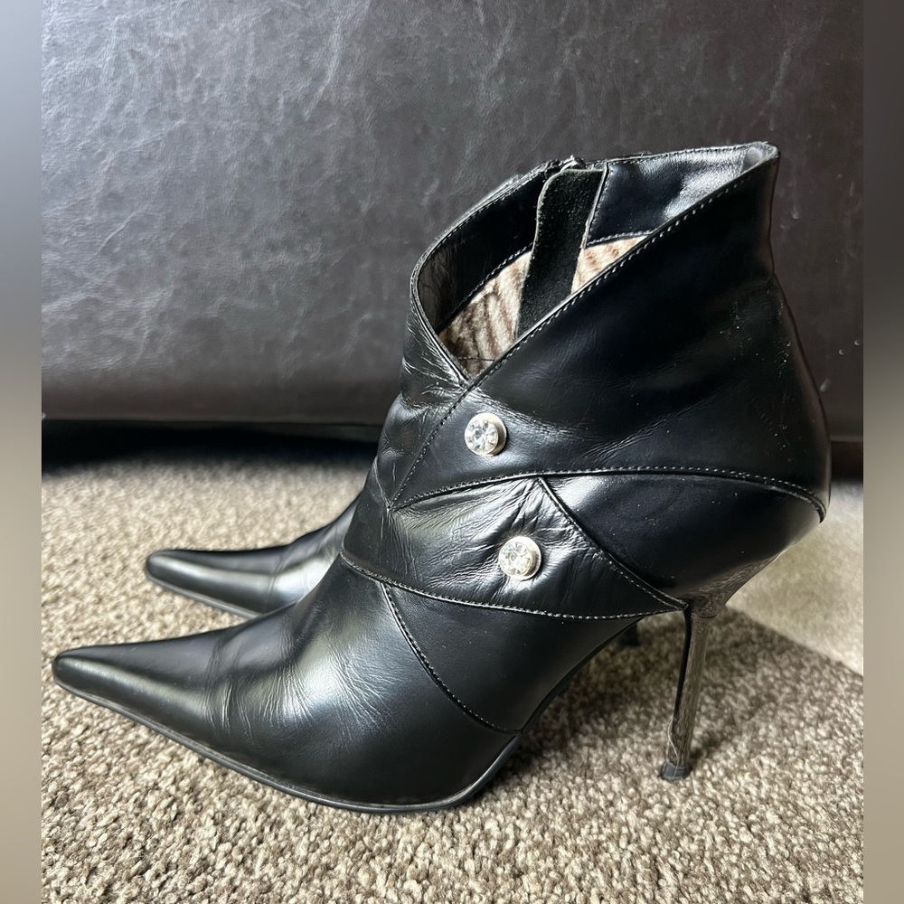 Bruno Cantini Black Leather Narrow Point Zip-up Booties 2 Crystal Accents - 35 - Picture 3 of 11